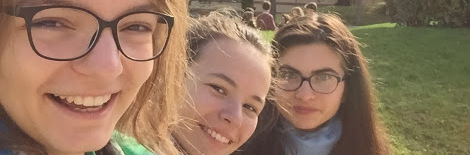 Mit Pauline und Albane nach dem sehr anstrengenden Sportunterricht