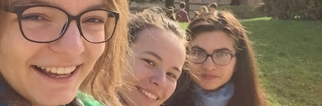 Mit Pauline und Albane nach dem sehr anstrengenden Sportunterricht